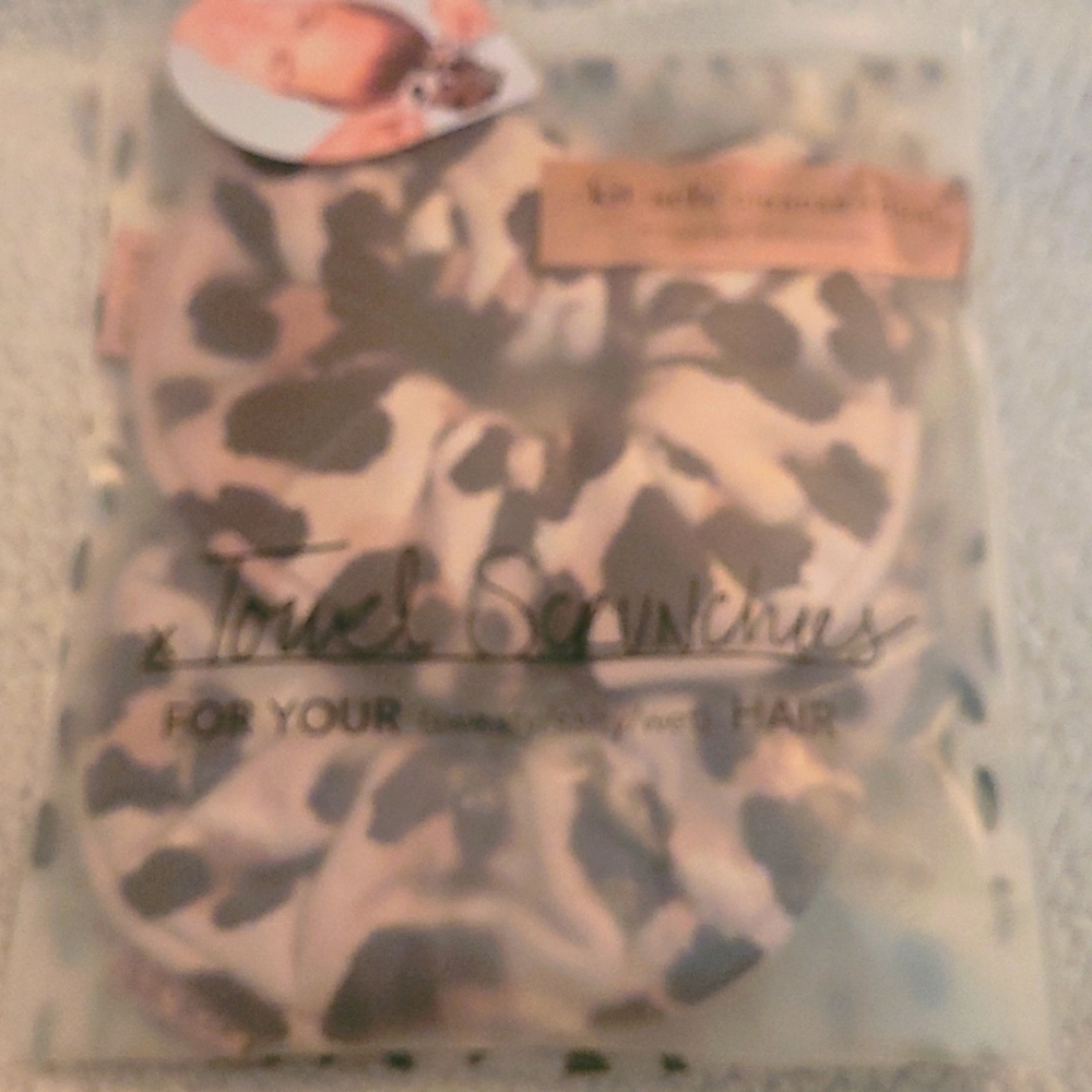 Kitsch hair scrunchies